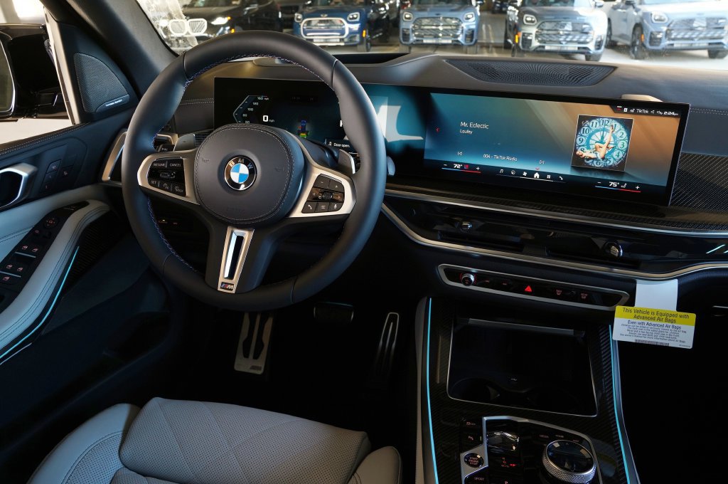New 2026 BMW X5 M60i w/ Executive Package AWD/4WD image 13