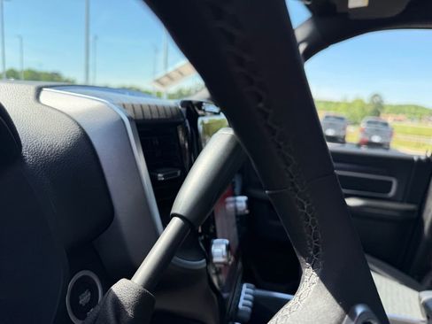 New 2026 RAM 2500 Big Horn AWD/4WD image 25