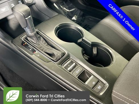 Used 2025 Honda Civic Sport image 10
