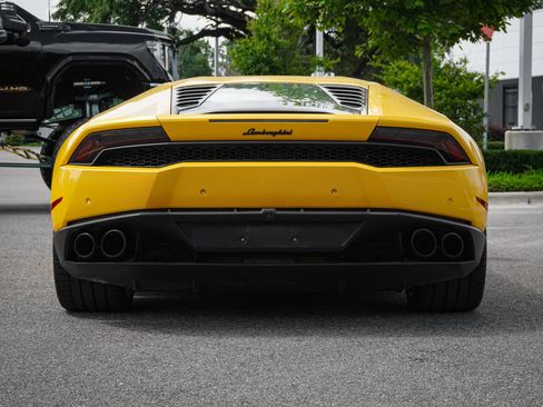 Used 2015 Lamborghini Huracan LP 610-4 AWD/4WD image 11