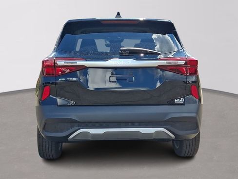 Certified 2023 Kia Seltos LX AWD/4WD image 5