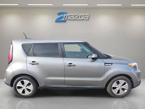 Used 2016 Kia Soul w/ Convenience Package image 5