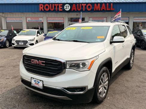 Used 2017 GMC Acadia SLE w/ Driver Alert Package I image 1