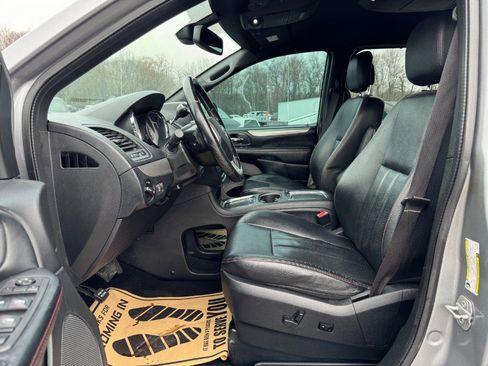 Used 2019 Dodge Grand Caravan GT image 15