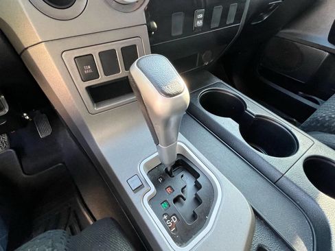 Used 2012 Toyota Tundra 4x4 Double Cab image 26