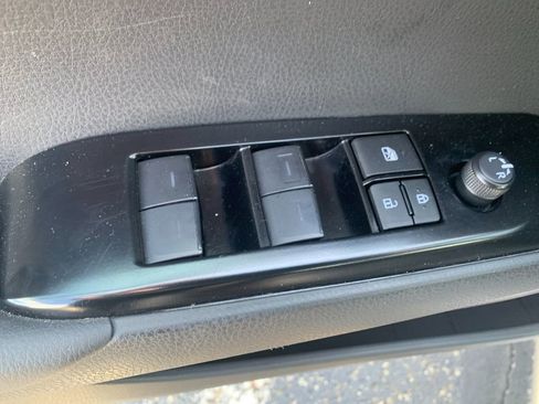 Used 2025 Toyota Camry LE FWD image 13