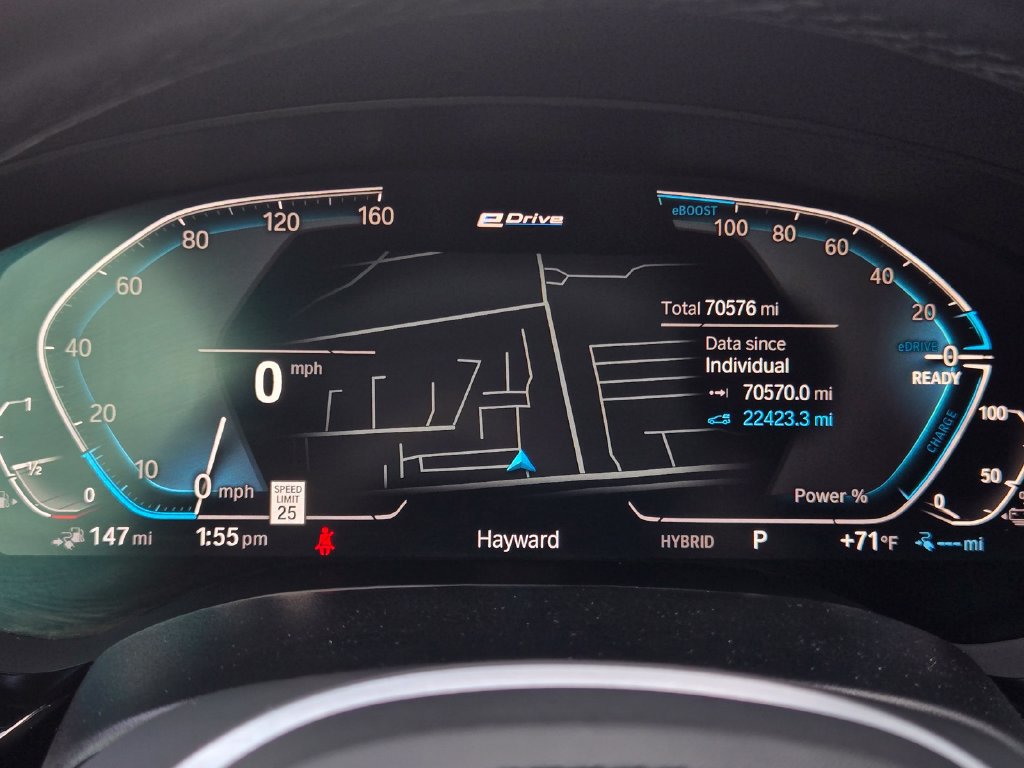 Used 2021 BMW 530e w/ M Sport Package RWD image 33