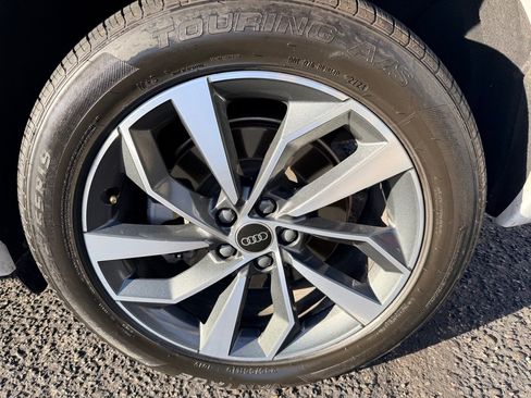 Used 2023 Audi Q5 2.0T Premium Plus image 45