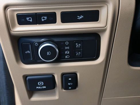 Certified 2022 Ford F150 Lariat image 13