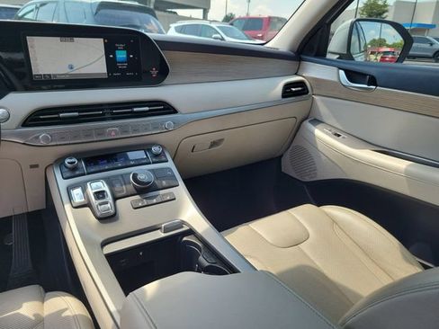 Used 2022 Hyundai Palisade SEL w/ Premium Package FWD image 31