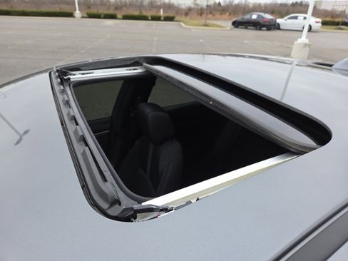 Used 2021 Honda Civic EX image 4