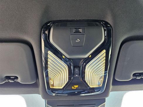 New 2026 BMW X6 xDrive40i image 18