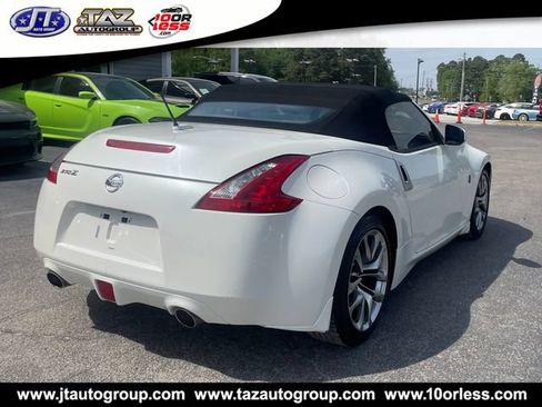 Used 2013 Nissan 370Z Roadster RWD image 6