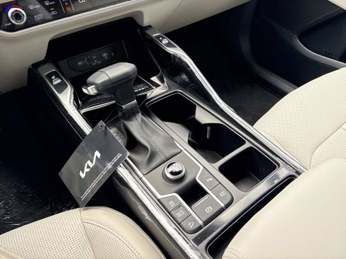 New 2026 Kia Sorento S FWD image 28