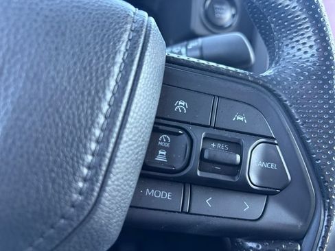 Certified 2025 Toyota Tacoma SR5 AWD/4WD image 27
