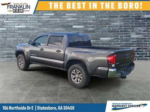 Used 2019 Toyota Tacoma SR5 image 3