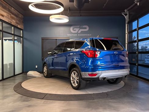 Used 2019 Ford Escape SE AWD/4WD image 5