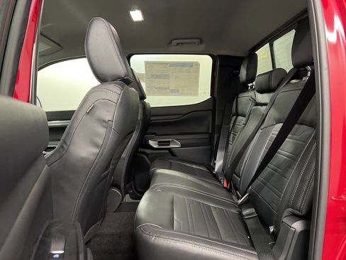 New 2025 Ford Ranger Lariat w/ FX4 Off-Road Package image 33