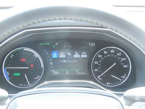 Used 2022 Toyota Avalon Limited w/ Advanced Safety Package FWD image 26