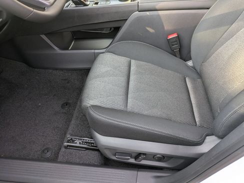 New 2026 Nissan Rogue SV w/ Cold Weather Package image 4