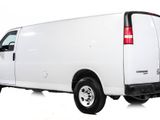 Used 2014 Chevrolet Express 3500 Extended image 4