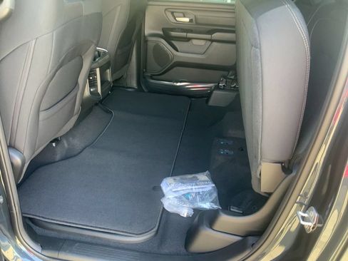 New 2026 RAM 1500 Tradesman AWD/4WD image 18