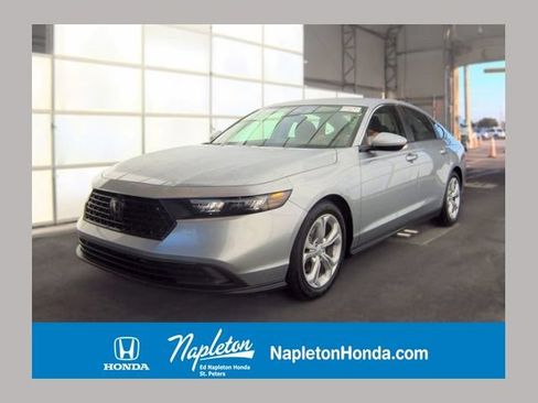 Used 2025 Honda Accord LX image 1