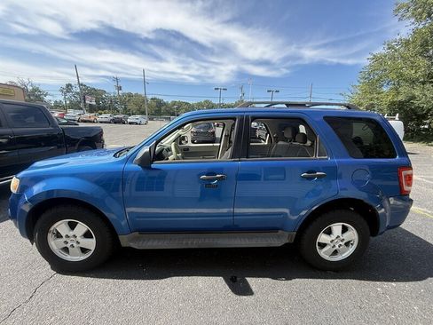 Used 2011 Ford Escape XLT w/ 202A Rapid Spec Order Code FWD image 6