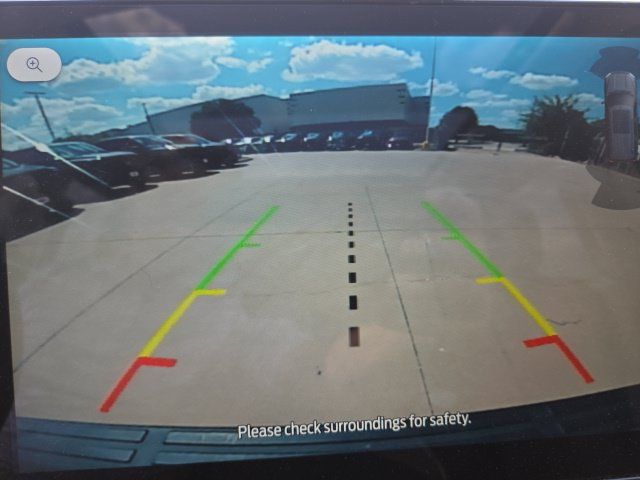 Used 2024 Ford Expedition XLT RWD image 7