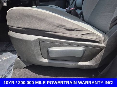 Used 2024 RAM 1500 Classic SLT AWD/4WD image 11