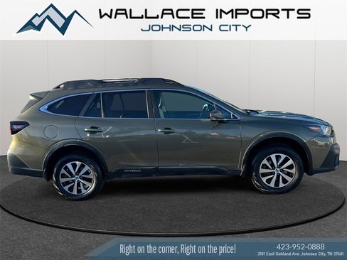 Used 2020 Subaru Outback Premium image 6