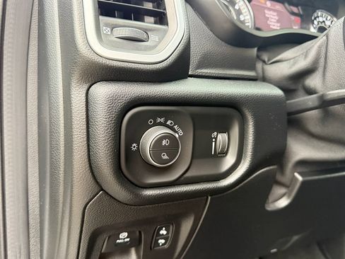 Used 2021 RAM 1500 Big Horn AWD/4WD image 24