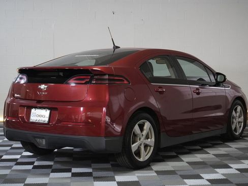 Used 2014 Chevrolet Volt Premium w/ Premium Trim Package image 6