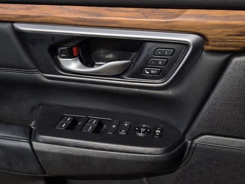 Used 2021 Honda CR-V EX-L image 16