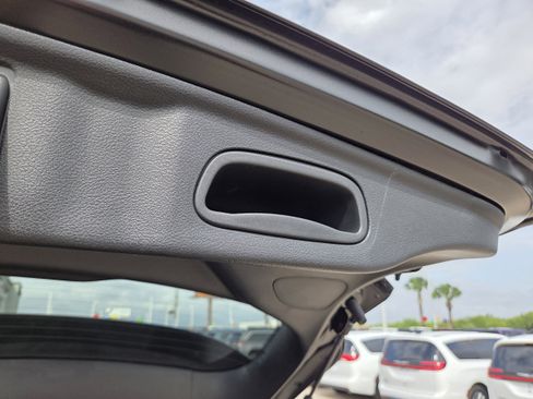 New 2026 Jeep Compass Latitude image 26