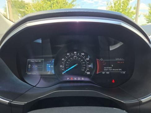 Used 2019 Ford Edge Titanium AWD/4WD image 29