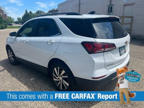 Used 2023 Chevrolet Equinox LT AWD/4WD image 2