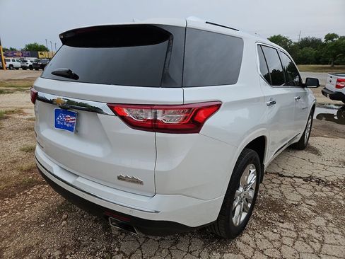 Used 2018 Chevrolet Traverse High Country AWD/4WD image 10