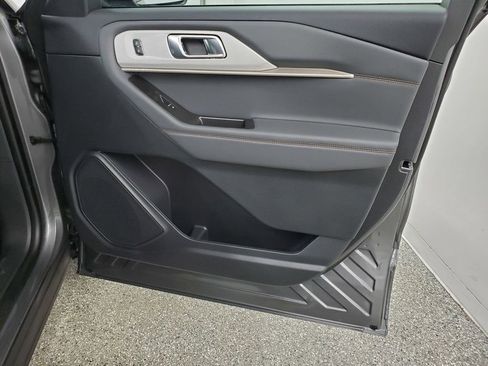 New 2026 Ford Explorer Active AWD/4WD image 19
