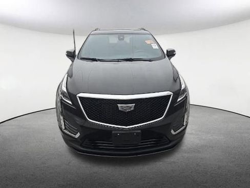 Used 2023 Cadillac XT5 Sportv w/ Technology Package AWD/4WD image 2
