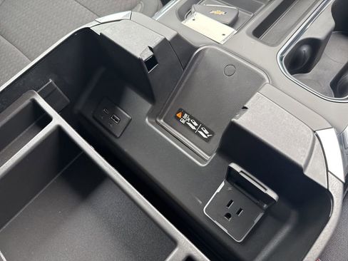 New 2026 Chevrolet Silverado 1500 RST w/ Dark Appearance Package image 34