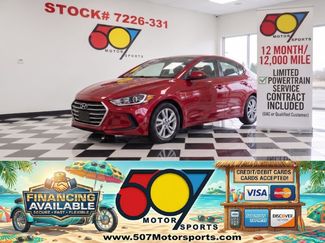 Used 2017 Hyundai Elantra SE FWD video 1