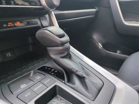 Used 2024 Toyota RAV4 LE FWD image 12