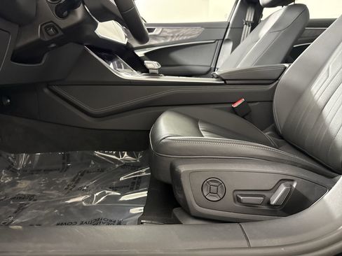 Used 2025 Audi A6 Premium Plus w/ Premium Plus Package image 21