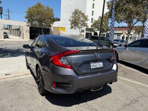 Used 2020 Honda Civic Sport image 13