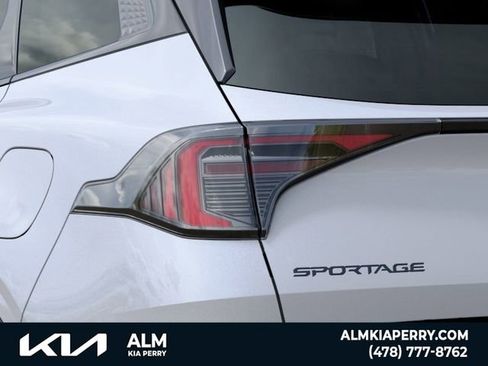 New 2026 Kia Sportage X-Line w/ X-Line Technology Package AWD/4WD image 11