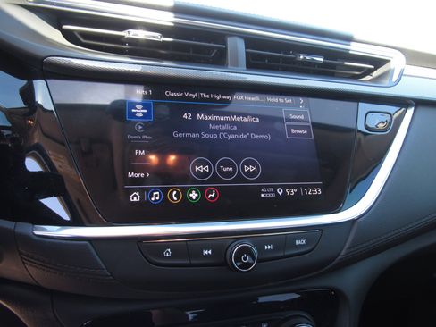 Used 2023 Buick Encore GX Essence w/ Experience Buick Package image 20