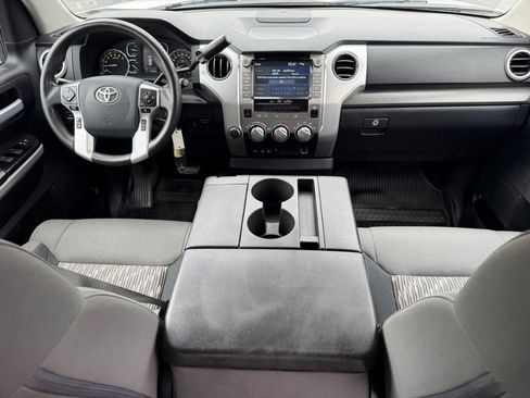 Used 2020 Toyota Tundra SR5 AWD/4WD image 12