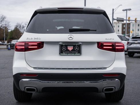 Certified 2025 Mercedes-Benz GLB 250 4MATIC image 6