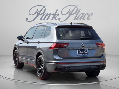 Used 2023 Volkswagen Tiguan SE R-Line FWD image 3